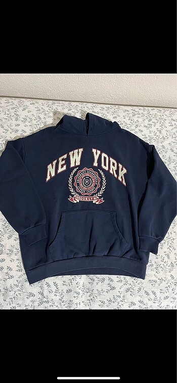 Ambar Sweatshirt