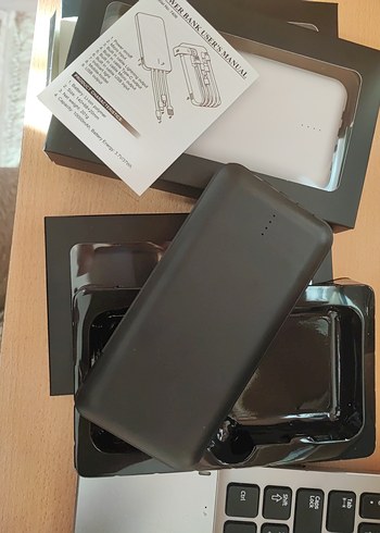 Çoklu Bağlantı Noktalı Siyah Power Bank - Görsel 3