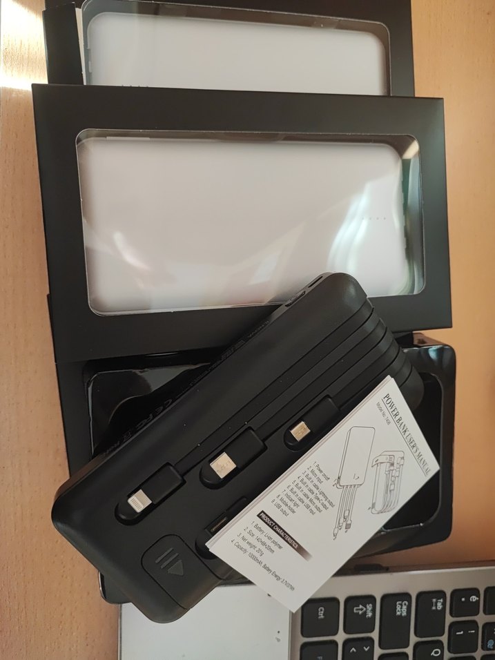 Çoklu Bağlantı Noktalı Siyah Power Bank - Görsel 2