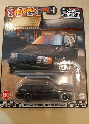 MERCEDES BENZ AMG E36 HOT WHEELS PREMİUM BOULEVARD