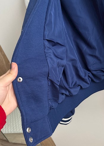 Mavi Baskılı Kadın Bomber Ceket - Görsel 4