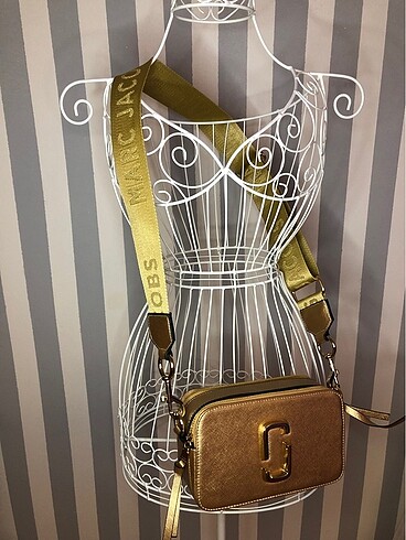 Marc jacobs gold çanta