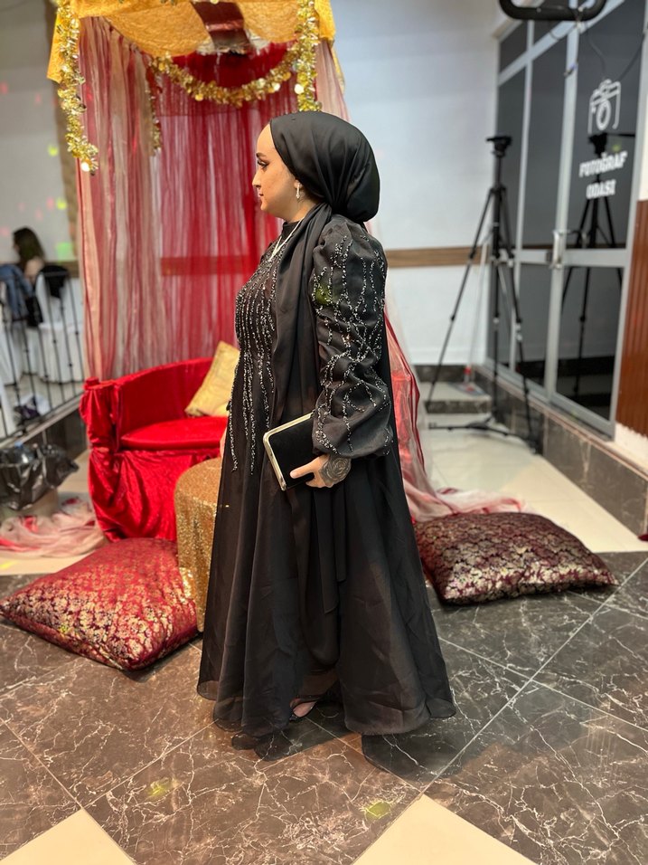 Nakışlı Siyah Uzun Kollu Abiye - Görsel 4