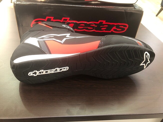 45 Beden Alpinestars motorcu bot