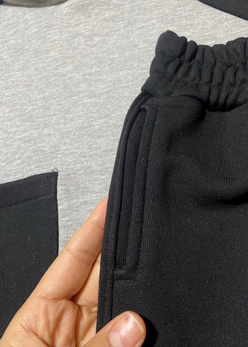 Gri Siyah Kapüşonlu Erkek Çocuk Eşofman Takımı - Görsel 3