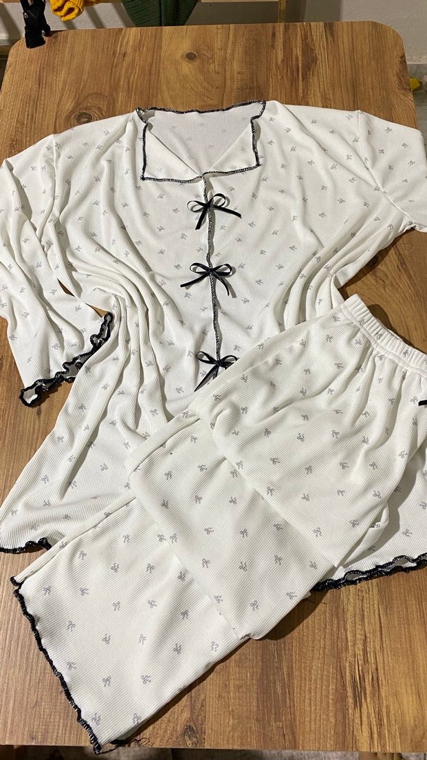 Nakışlı Beyaz Kadın Mini Pijama Takımı - Görsel 2