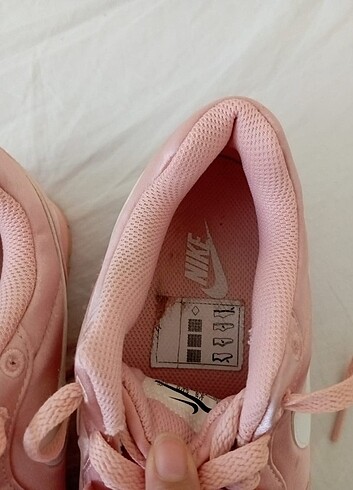 36,5 Beden Nike Spor ayakkabı