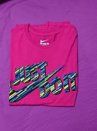 Nike tişört 