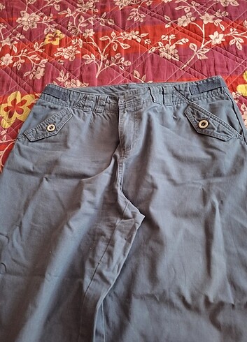Çok temiz bermuda pantalon