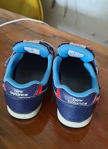 22 Beden lacivert Renk New balance 22-22,5 numara 