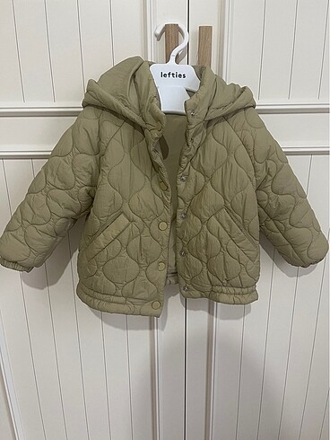 Zara Mont 12-18 ay
