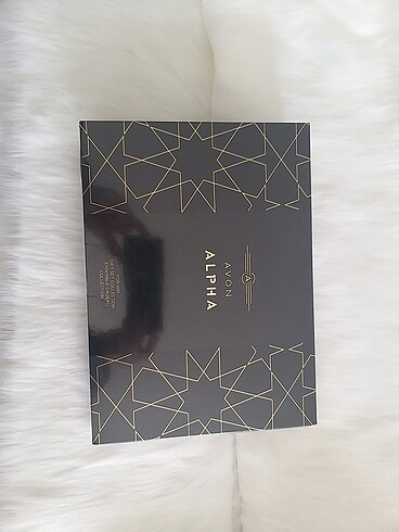 Avon Set