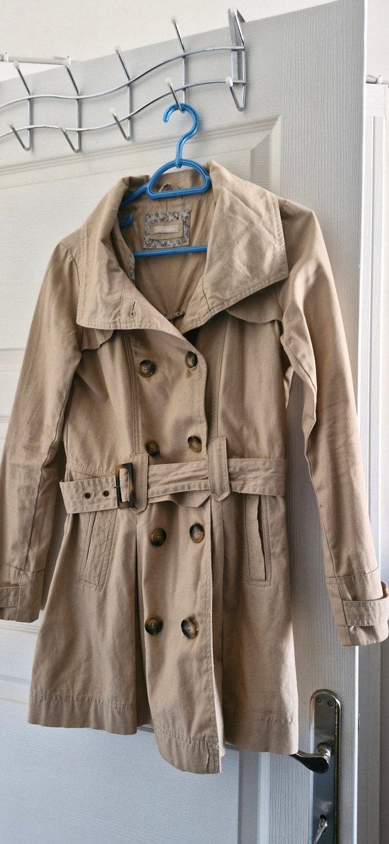 Bej Düğmeli Kadın Trençkot - Görsel 2
