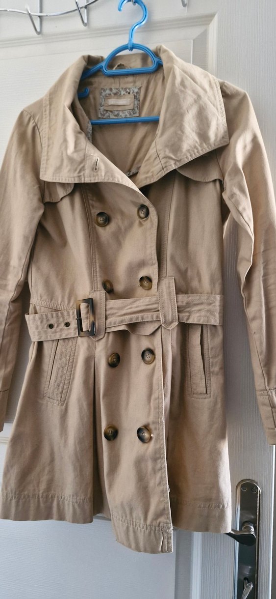 Bej Düğmeli Kadın Trençkot - Görsel 3