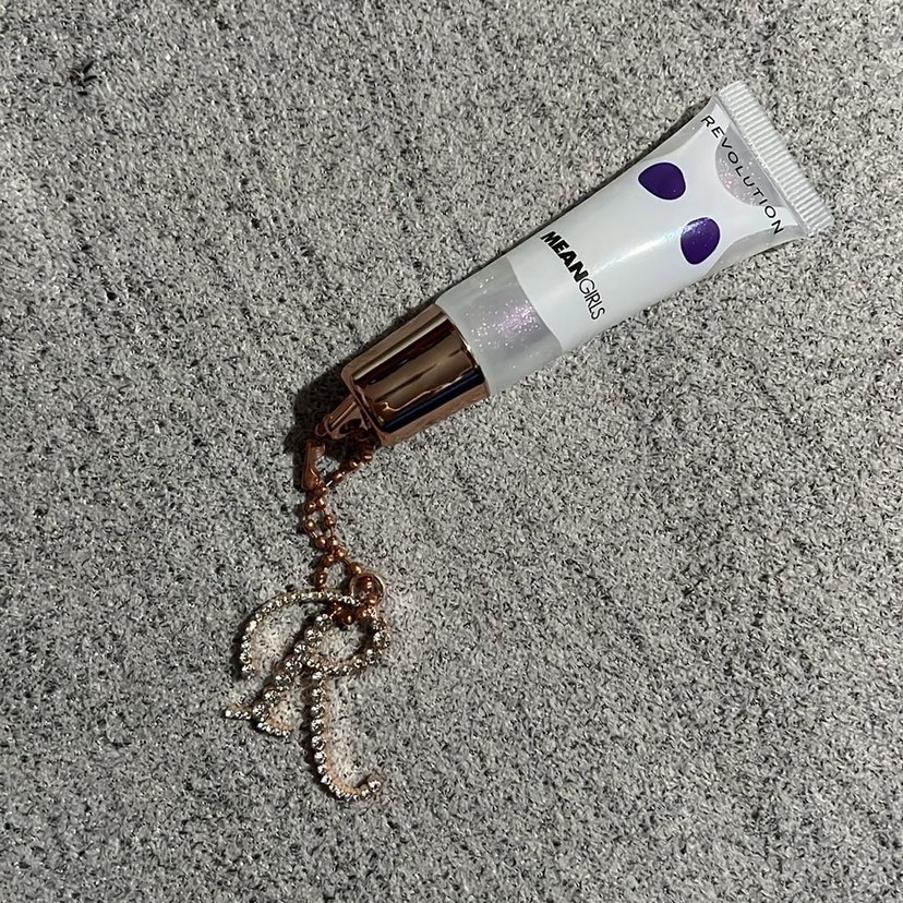 revolution mean girls lip gloss - Görsel 5