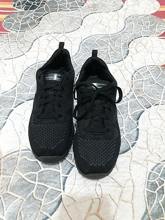 38,5 Beden ORIJINAL SKECHERS AYAKKABI