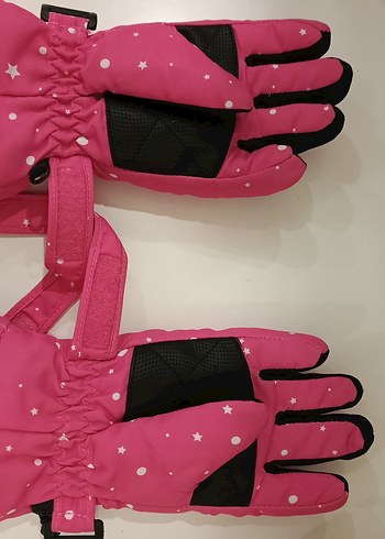 LCW Kız Çocuk Pembe Minnie Mouse Eldiven 3-5 YAŞ - Görsel 2