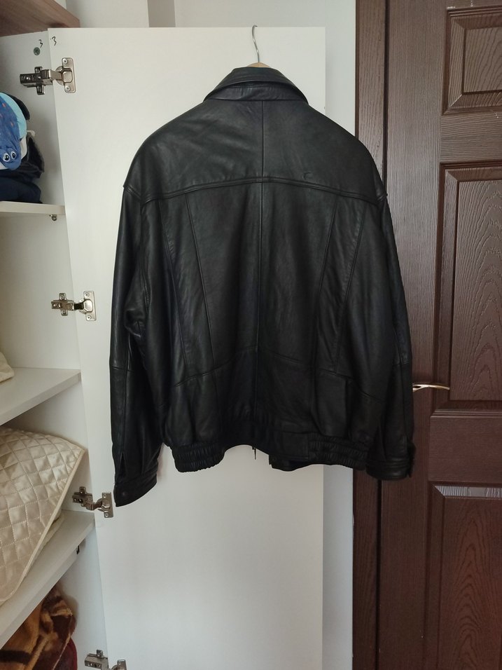 Siyah Kuzu Derisi Ceket, Salaş Kesim - Görsel 4