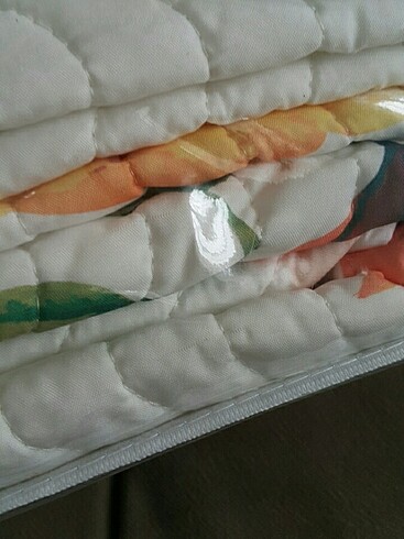  Beden çeşitli Renk Pike yatak örtüsü 
