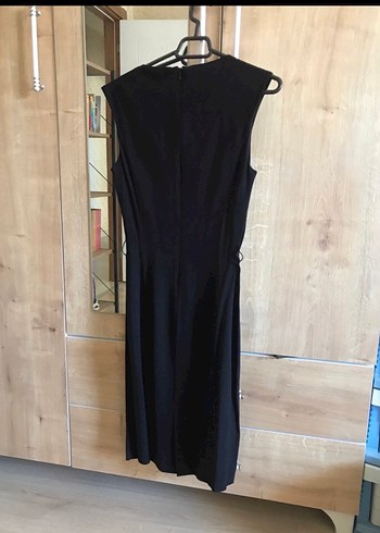 Siyah V Yakalı Uzun Siyah Elbise - Görsel 3