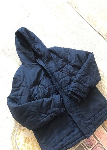 Erkek Çocuk Lacivert Kapüşonlu Mont - Görsel 2