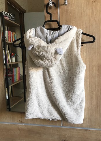 Koton Beyaz Kürklü Kolsuz ünisex Yelek - Görsel 4