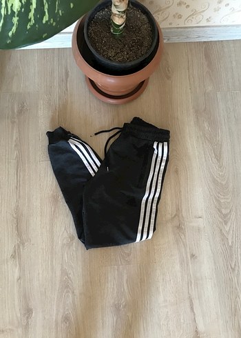 Adidas m