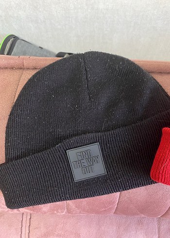 Kırmızı Örgü  Yün Bere - Görsel 2