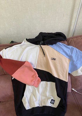 Renkli Kapüşonlu Sweatshirt - Görsel 2