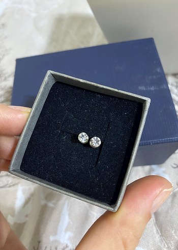 Altın Renkli Simli Midi Küpe - Görsel 6