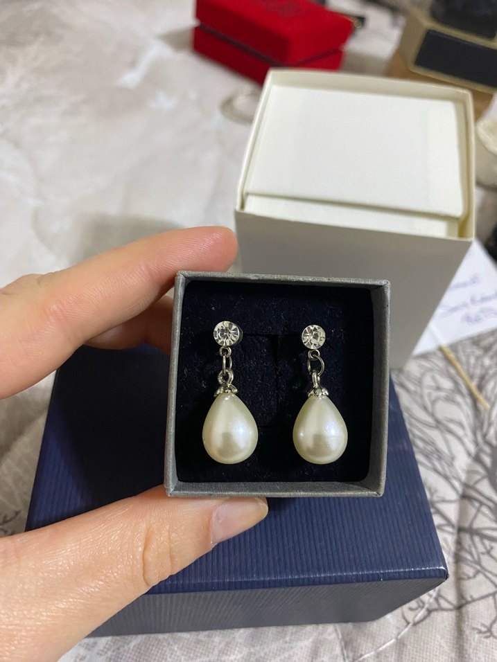 Altın Renkli Simli Midi Küpe - Görsel 4