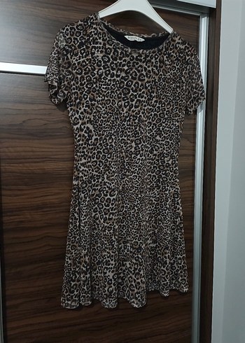 Leopar Desenli Kısa Kollu Elbise - Görsel 2