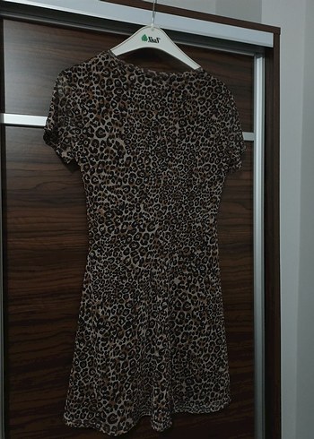 Leopar Desenli Kısa Kollu Elbise - Görsel 4