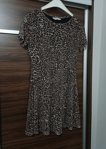 Leopar Desenli Kısa Kollu Elbise - Görsel 3
