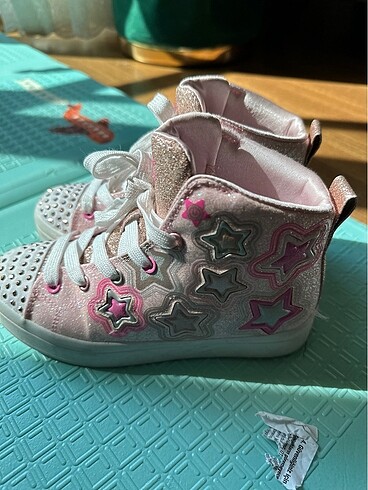 32 Beden pembe Renk Skechers