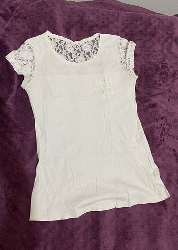 Zara Dantel Detaylı Beyaz V Yakalı Kadın Bluz