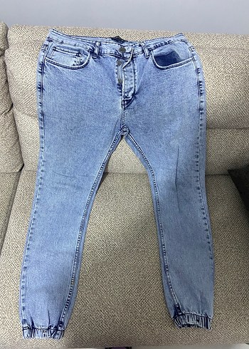 Düğmeli Gri Kadın Salaş Kot Pantolon
