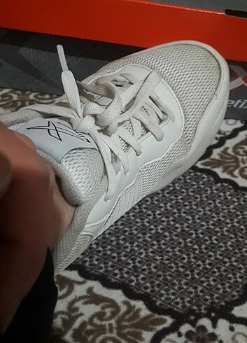 37 Beden beyaz Renk Kinetix Kadın Spor Ayakkabı
