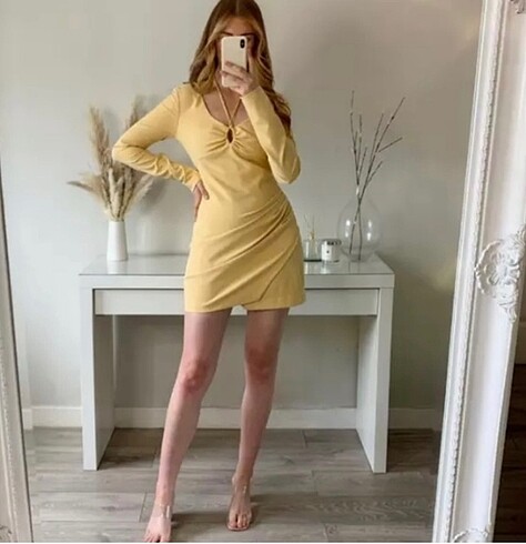 s Beden sarı Renk Sezon rengi butteryellow zara şık elbise