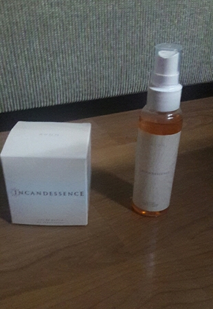 avon incandessence parfüm ve vücut spreyi