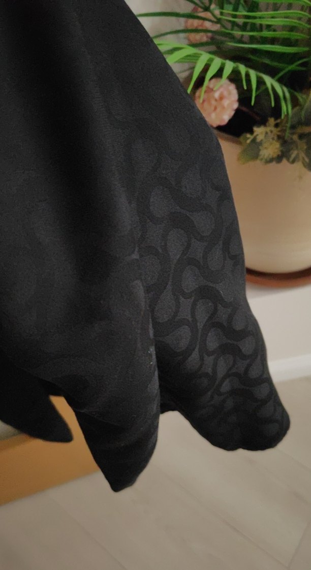 siyah kendinden desenli şal - Görsel 5