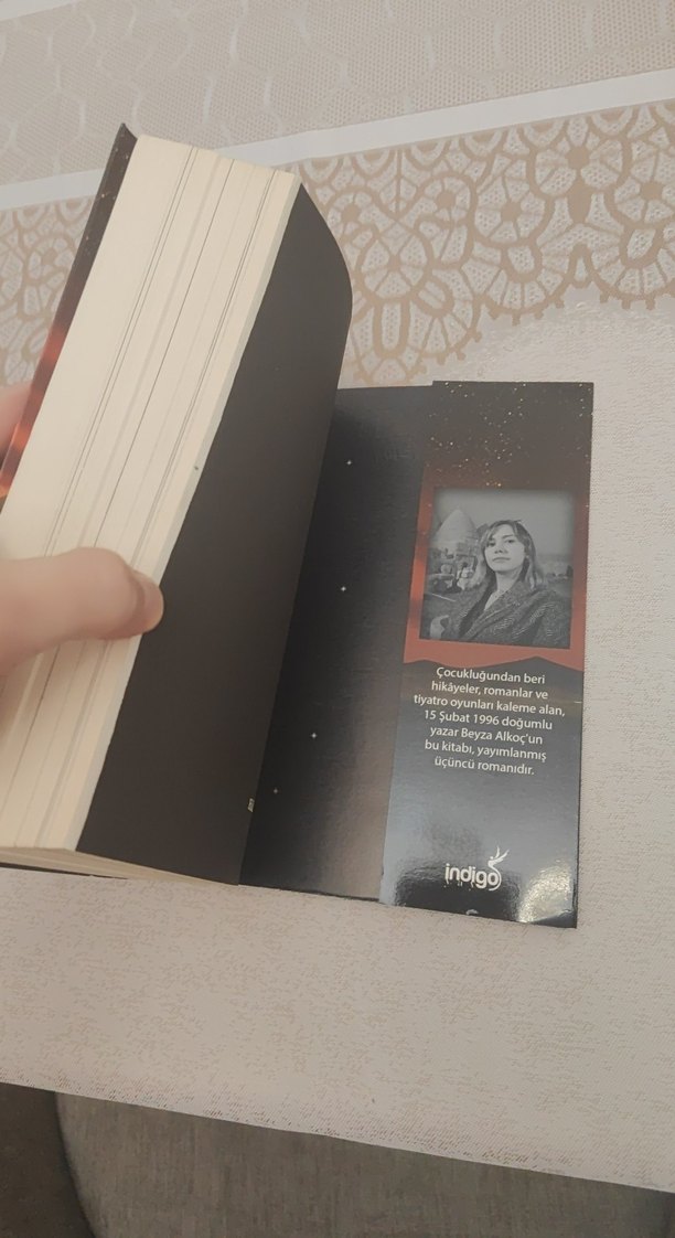 Karantina - Beyza Alkoç'un Romanı - Görsel 3