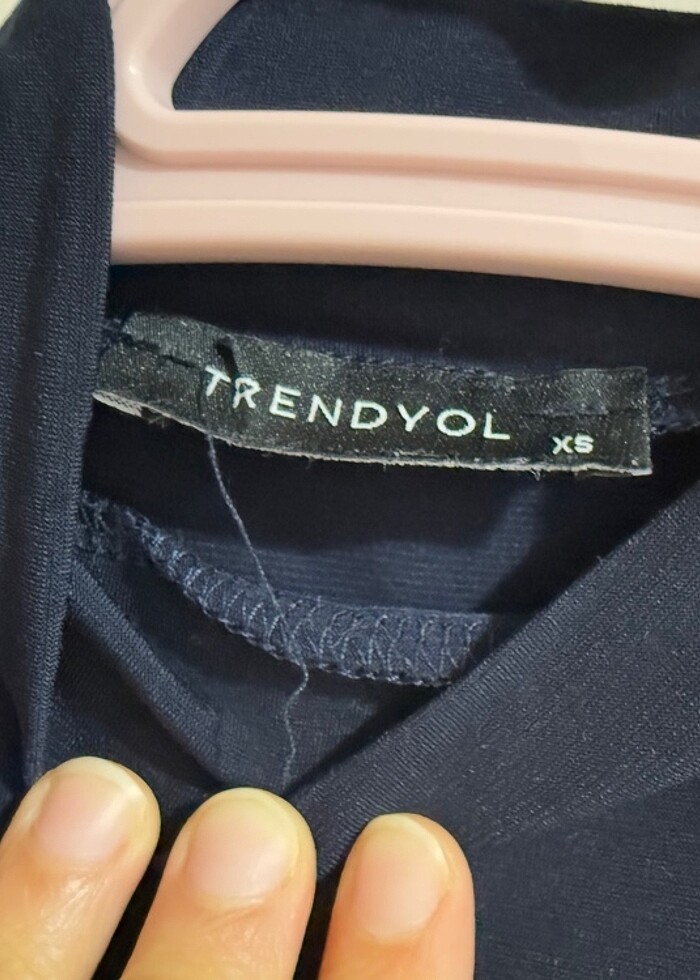 Sıfır kollu bluz - Görsel 5