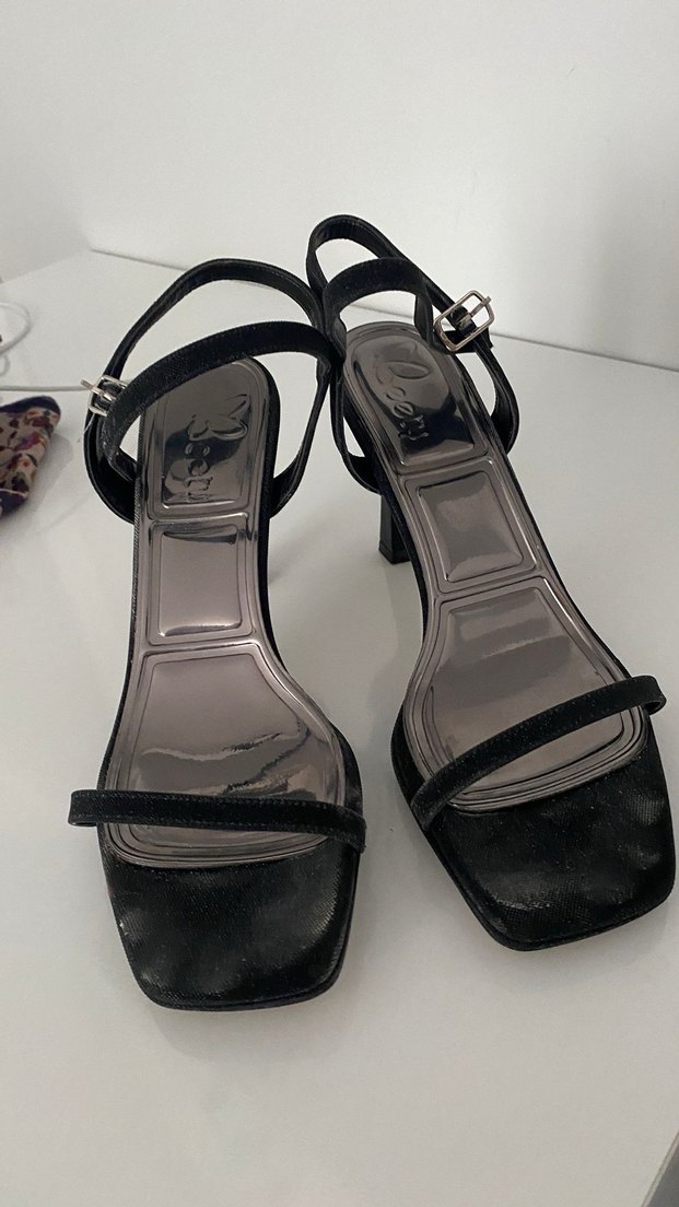 Klasik Siyah Yılan Desenli Stiletto Topuklu Ayakkabı - Görsel 3