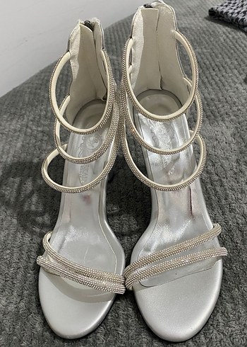 Beyaz Yüksek Topuklu Tokalı Abiye Ayakkabı - Görsel 2