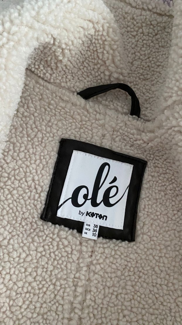 Kadın Beyaz Kürklü Midi Ceket - Görsel 2