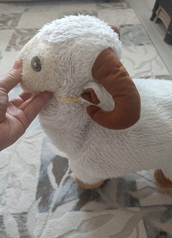 Peluş oyuncak kuzu - Görsel 2