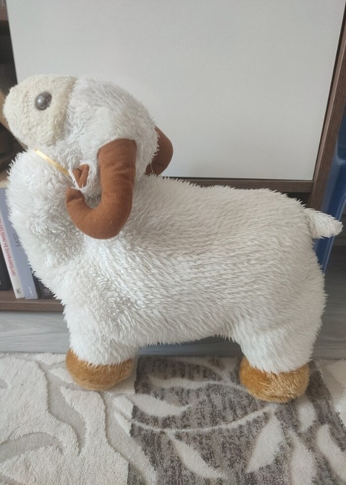 Peluş oyuncak kuzu - Görsel 3