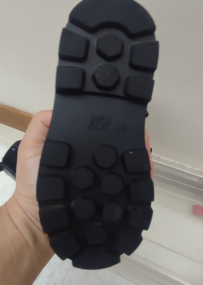 H&M çocuk bot  - Görsel 2