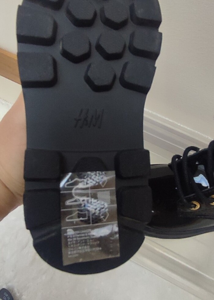 H&M çocuk bot  - Görsel 4